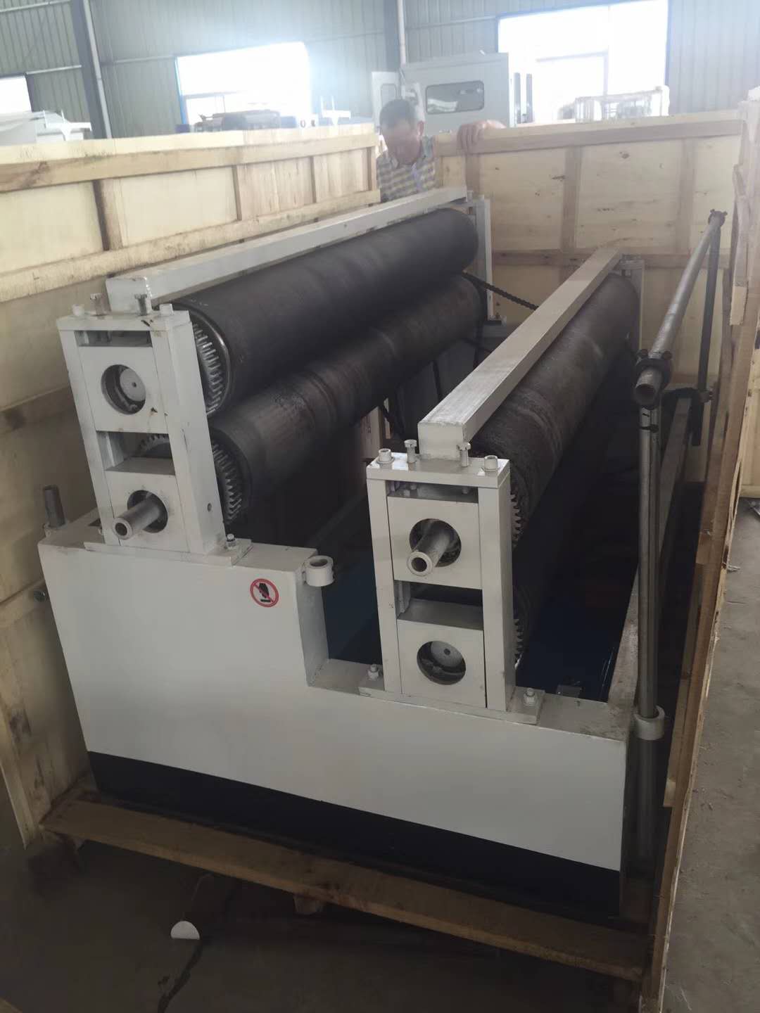 MJT-1575 Teljes automata toalettpapírcsévélő gép
